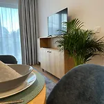 شقة Anchoria